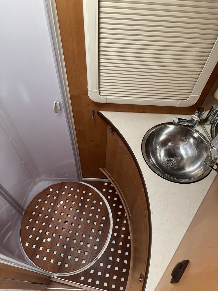 Exelente Autocaravana Rapido 9092DF