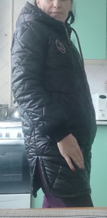 Жіночий верхній одяг