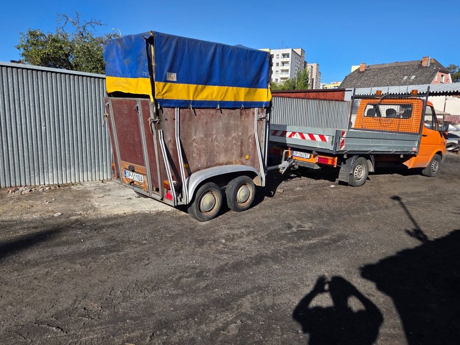 Przyczepa do przewozu zwierząt