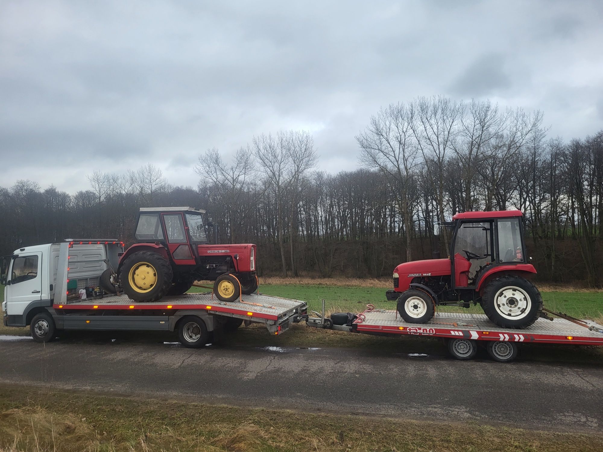 Pomoc drogowa  holowanie ŁOBEZ transport maszyn