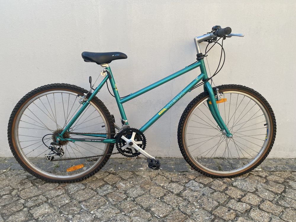 Bicicleta MBK***