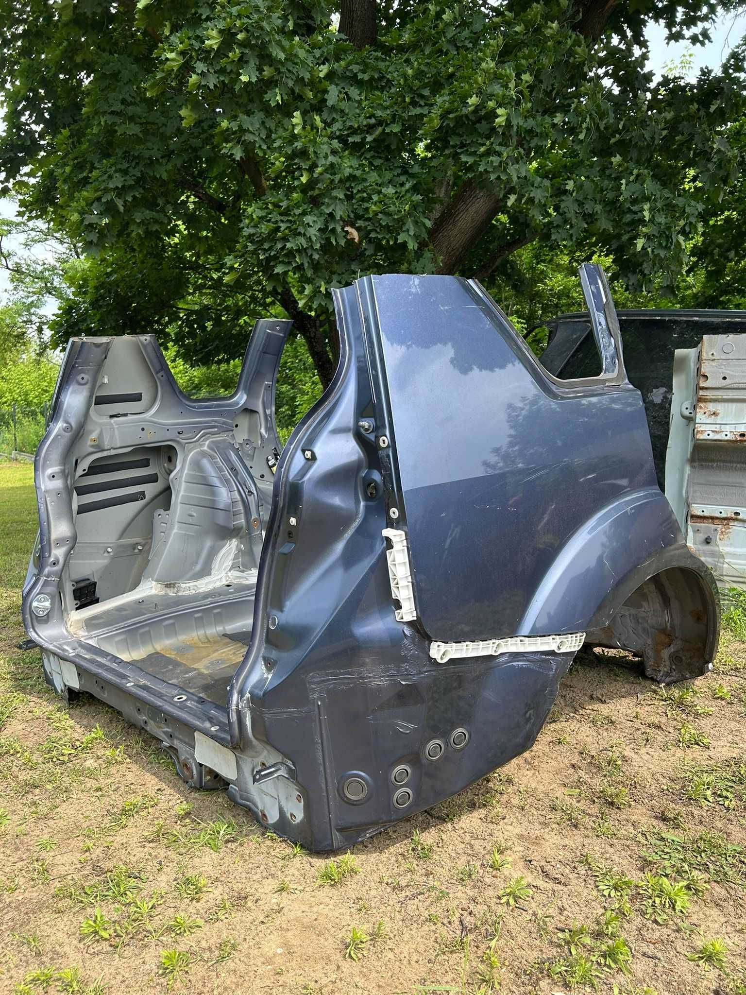 Ćwiartka wanna pas tylny błotniki Peugeot 4007 C-Crosser Outlander T65