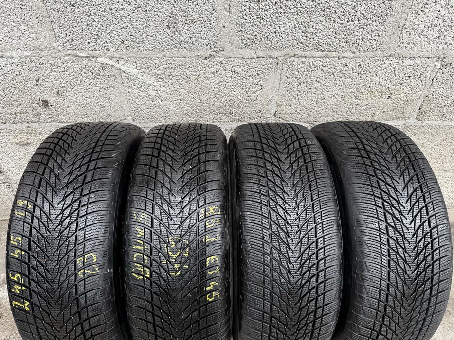 Koła Zimowe R19 5x108 Ford SMax Galaxy Opony 245/45/19 2023r.
