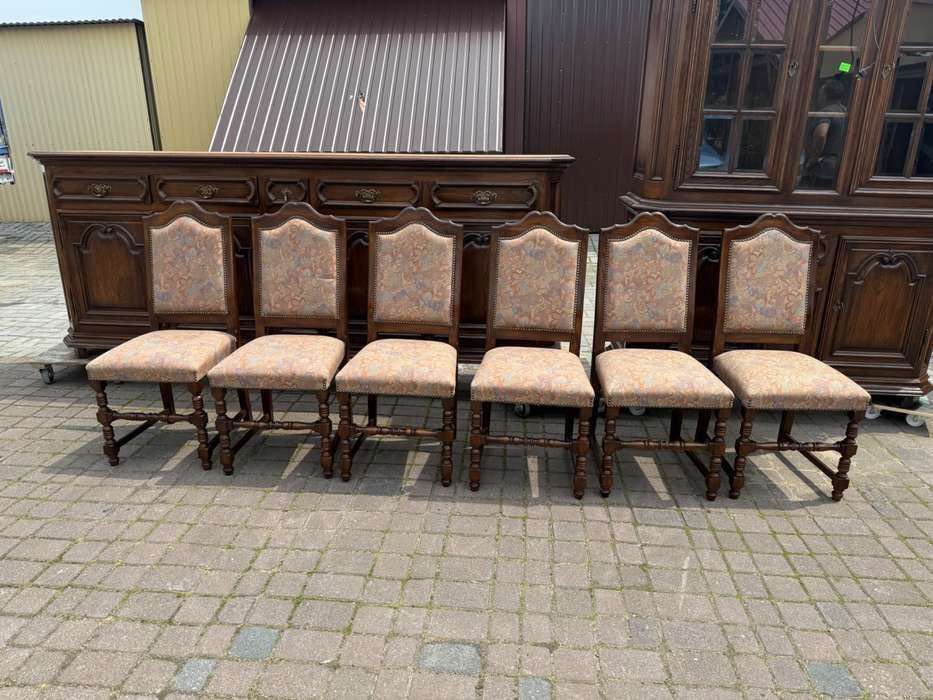 Zestaw mebli-komoda witryna stół krzesła w całości dębowe