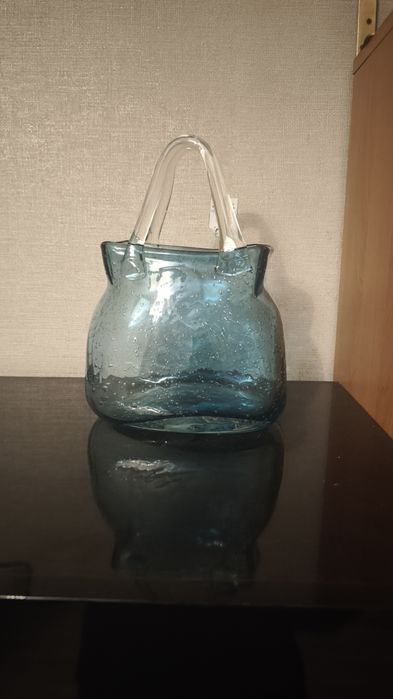 Продам роскошную вазу