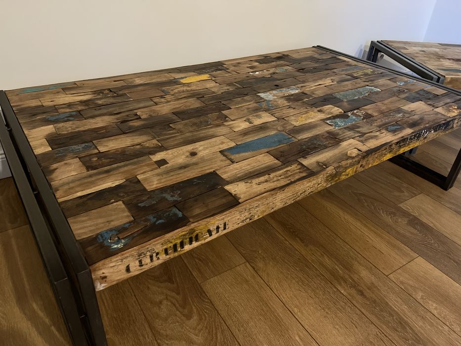 Stoliki kawowe drewniane