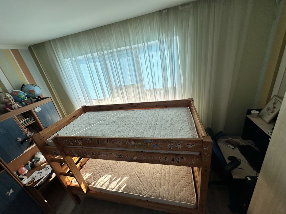 Продам двоповерхове дитяче ліжко (Дерево!)