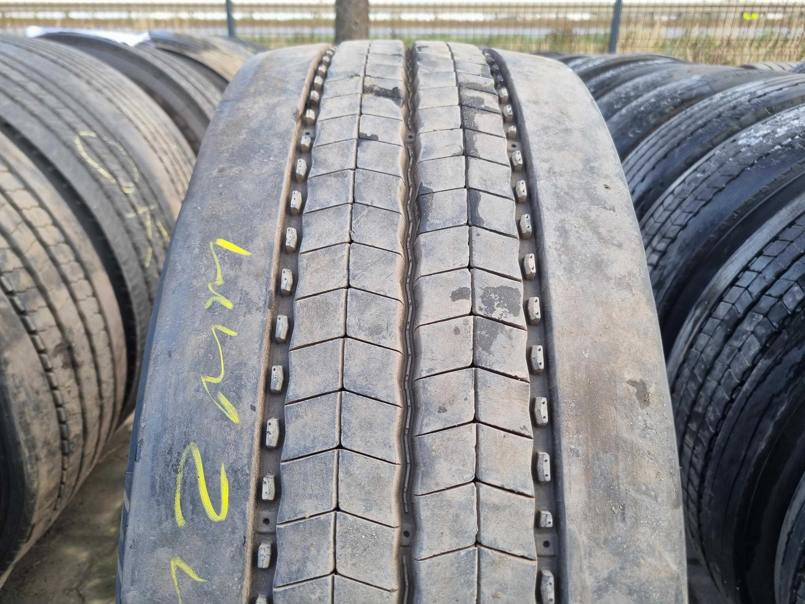 385/65R22.5 Opona MICHELIN XMULTI Z 11-12 mm Przód X MULTI Z