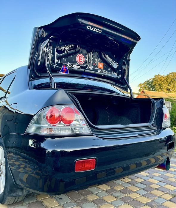 Продам Mitsubishi Lancer 1.6
