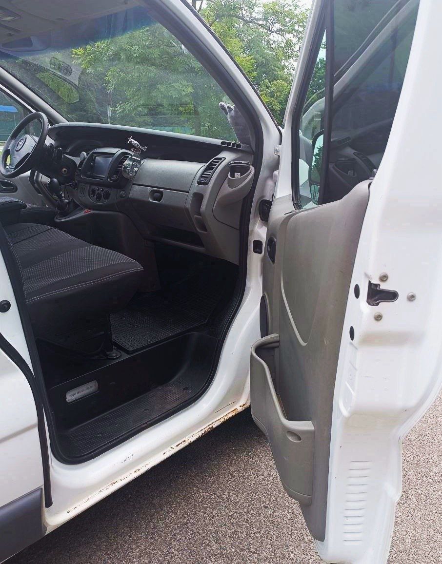 Opel Vivaro 1,9 CDTI Опель Віваро
