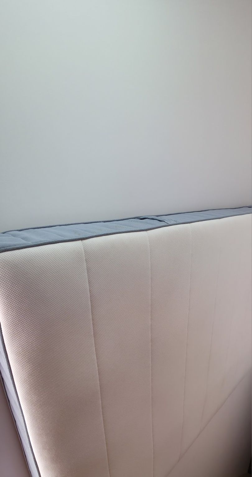 Nowy materac IKEA VESTMARKA 120x200, średnio-twardy