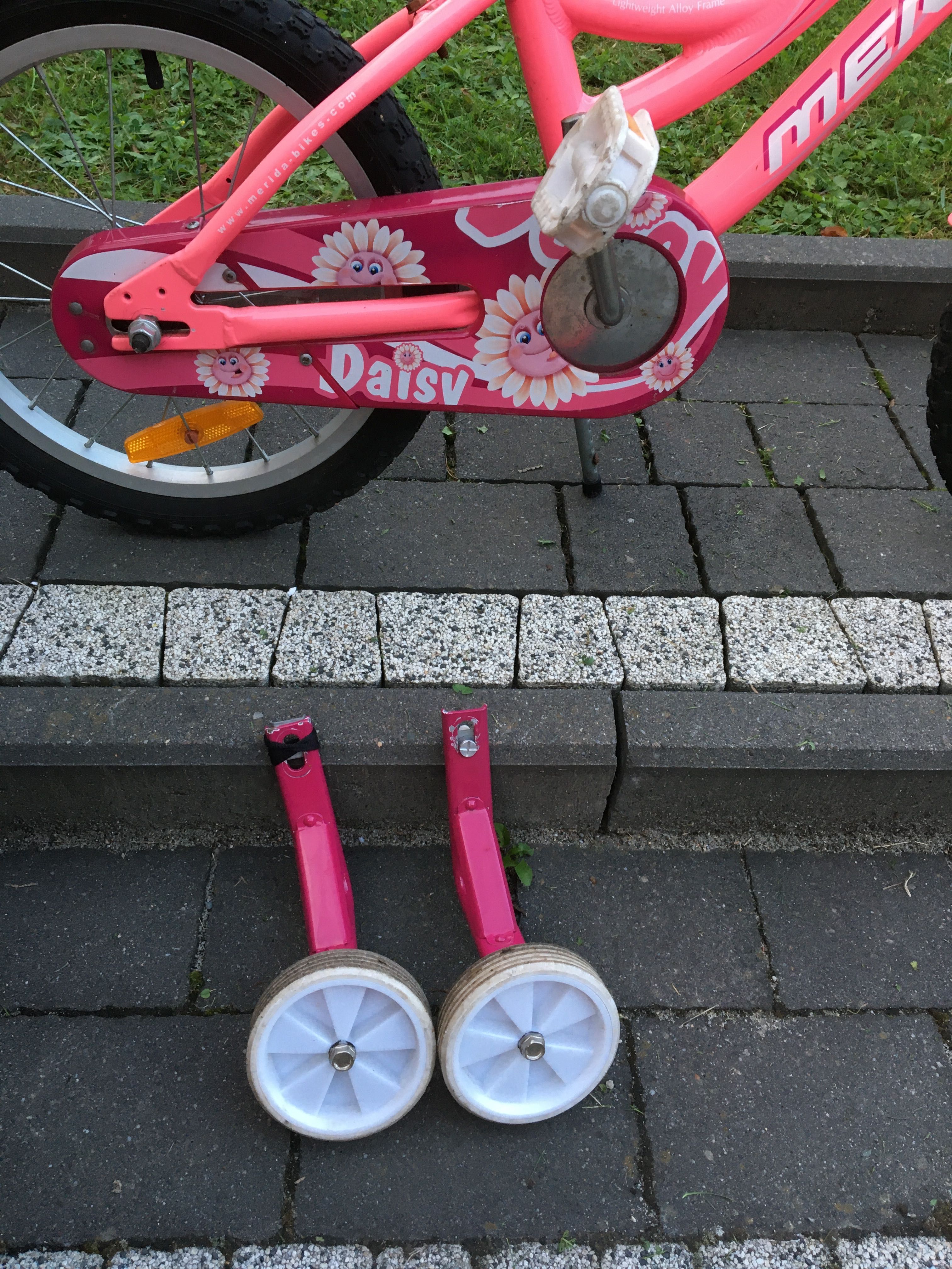 Rower Merida Daisy 16" różowy rowerek pierwszy dla dzieci