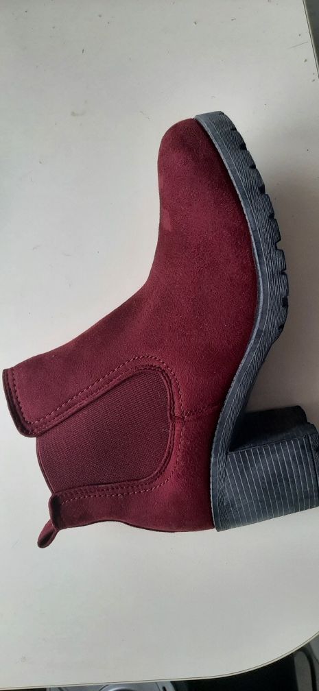 Botki rozmiar 39 Vices