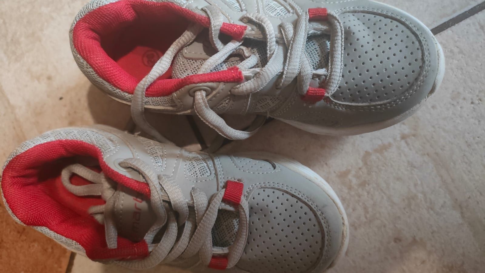 Buty sportowe rozmiar 26