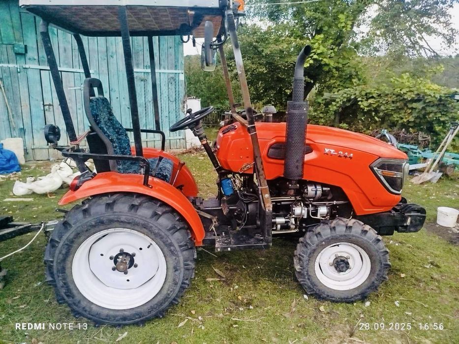 Мінітрактор Xingtai XT244