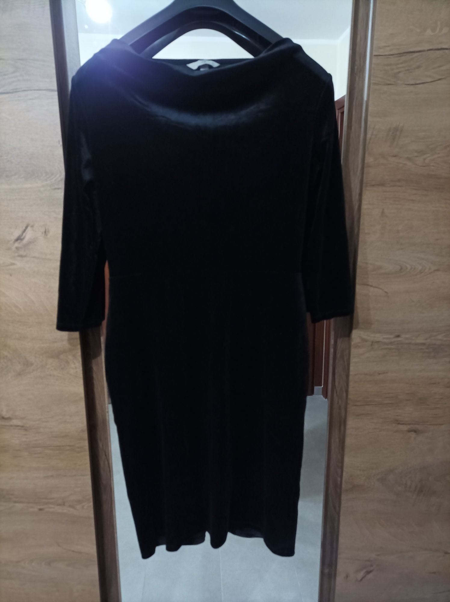 Sukienka czarna HM rozmiar M/L