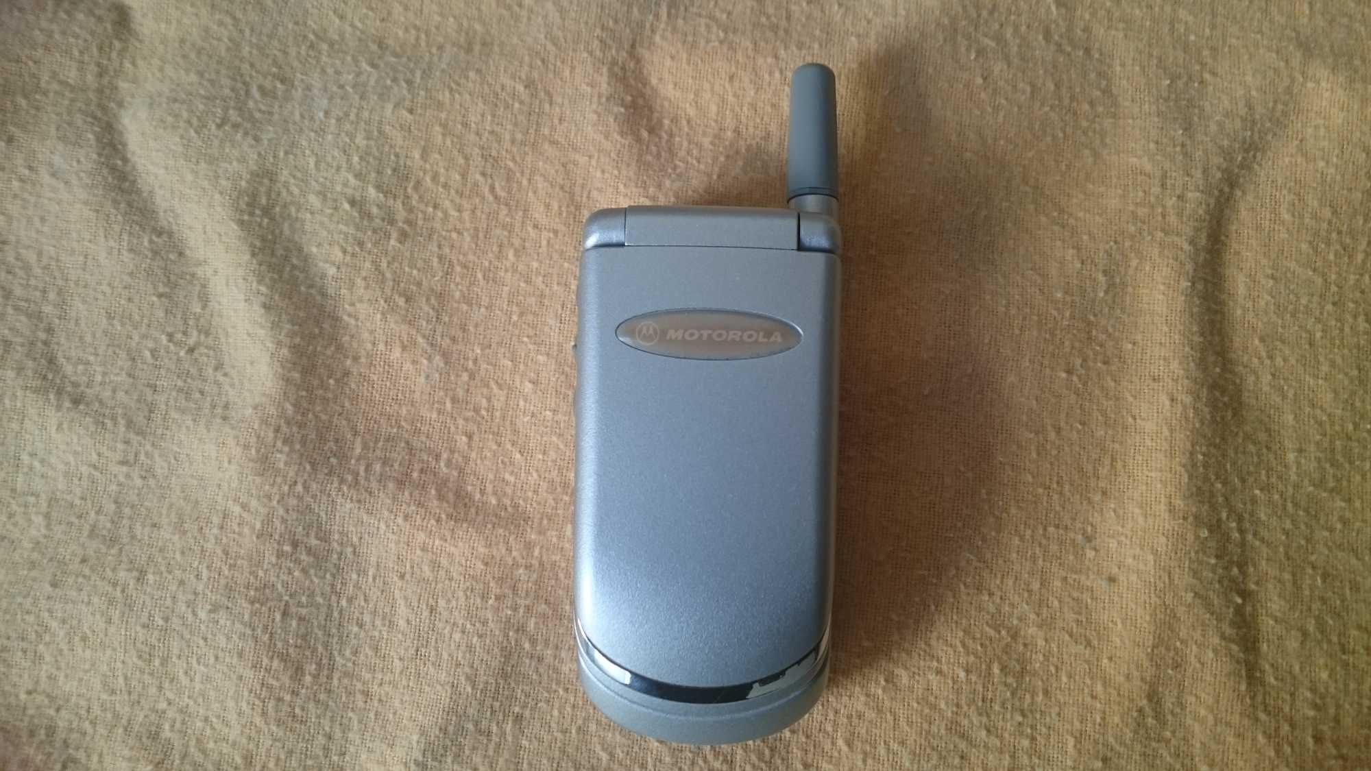 Telemovel Vintage Colecao Motorola V50 Meo