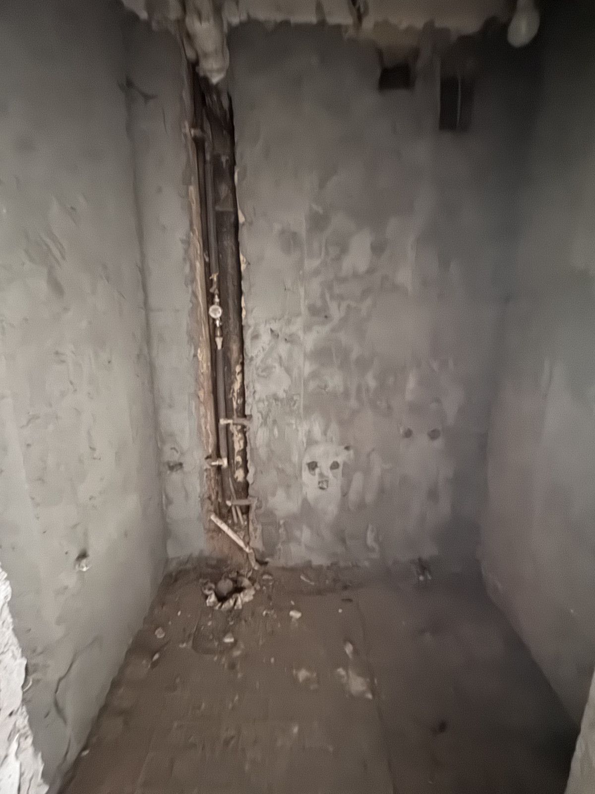 Продаж 2-кім. квартири 51 м.кв., в. О. Ольжича 60 тис дол