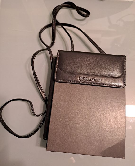 Sprzedam skórzaną mini torebkę Valentini