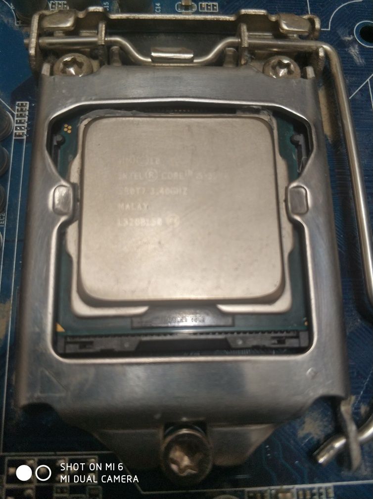 Материнська плата Gigabyte GA-Z77M/Intel i5 3570