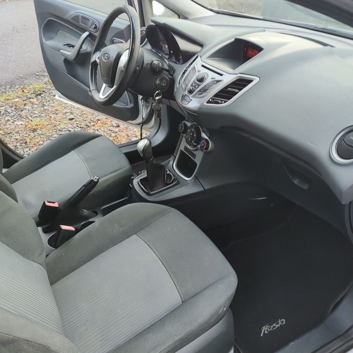 Ford Fiesta 1,4 TDCI *76KM*Lift MK7*4 litry spalanie *Klima*do popraw