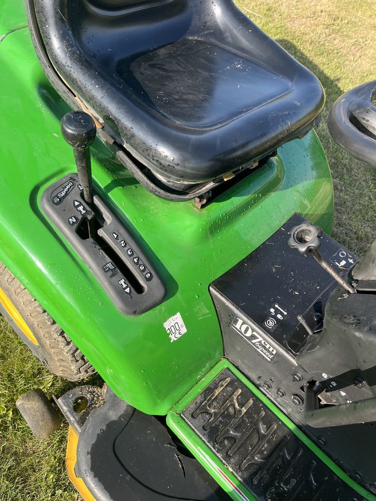 Kosiarka traktorek John Deere