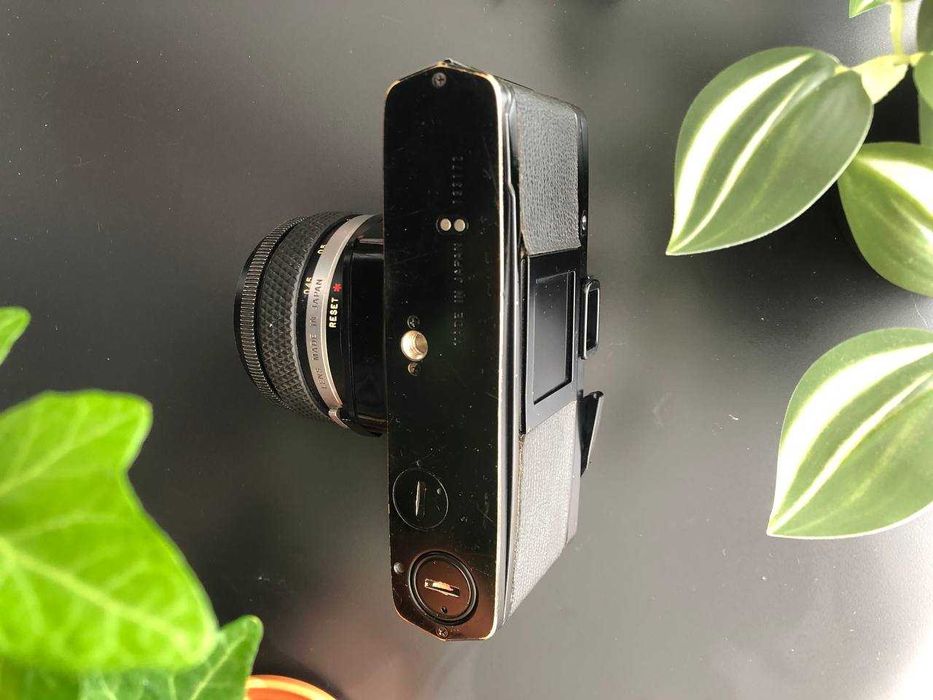 Фотокамера Olympus OM 2 з Об'єктивом Olympus Zuiko 50mm f1.8