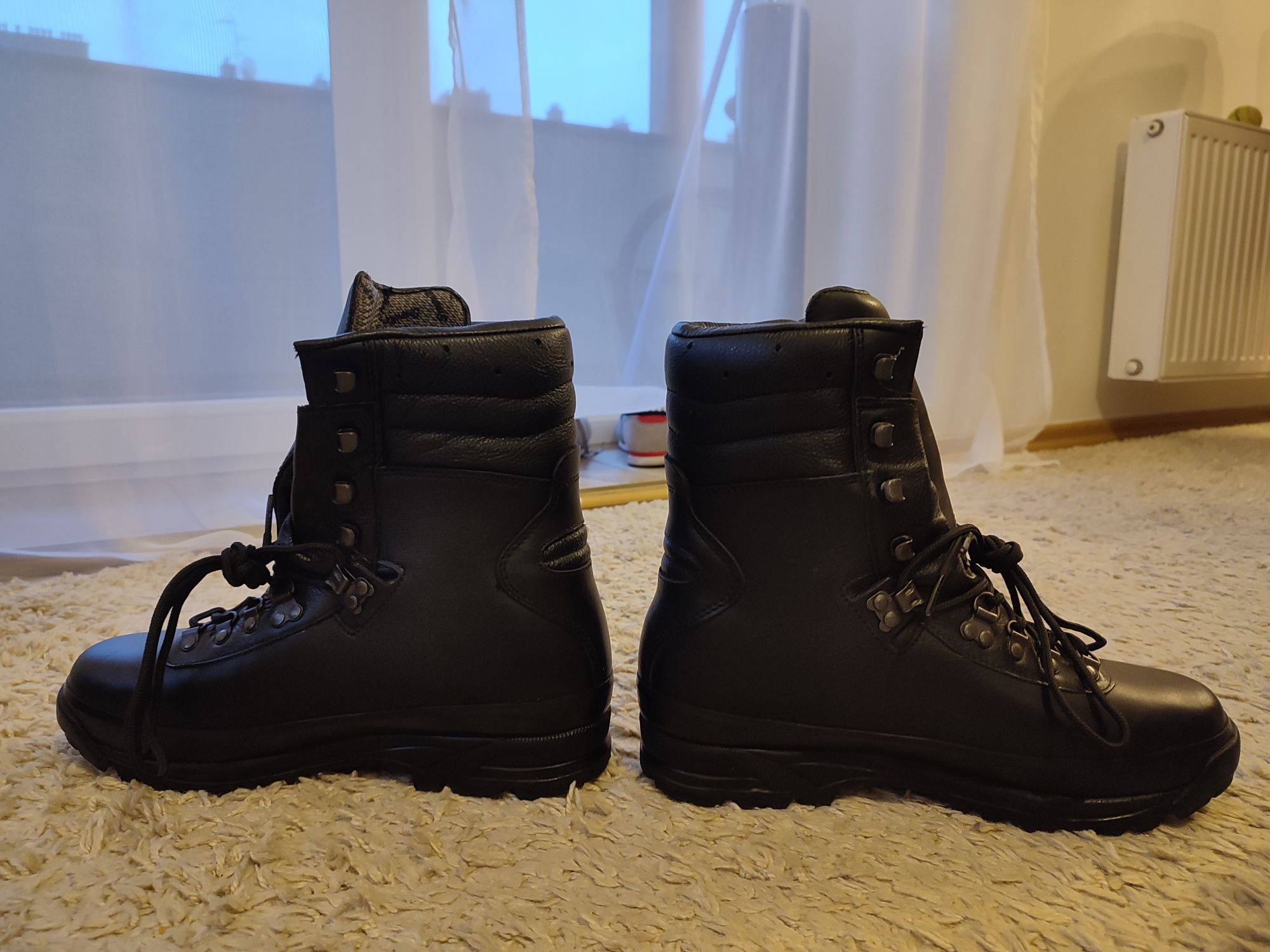 Buty wojskowe taktyczne vibram Wojas r. 42,5