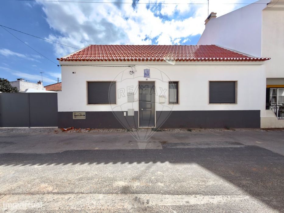 Moradia T2 para arrendamento