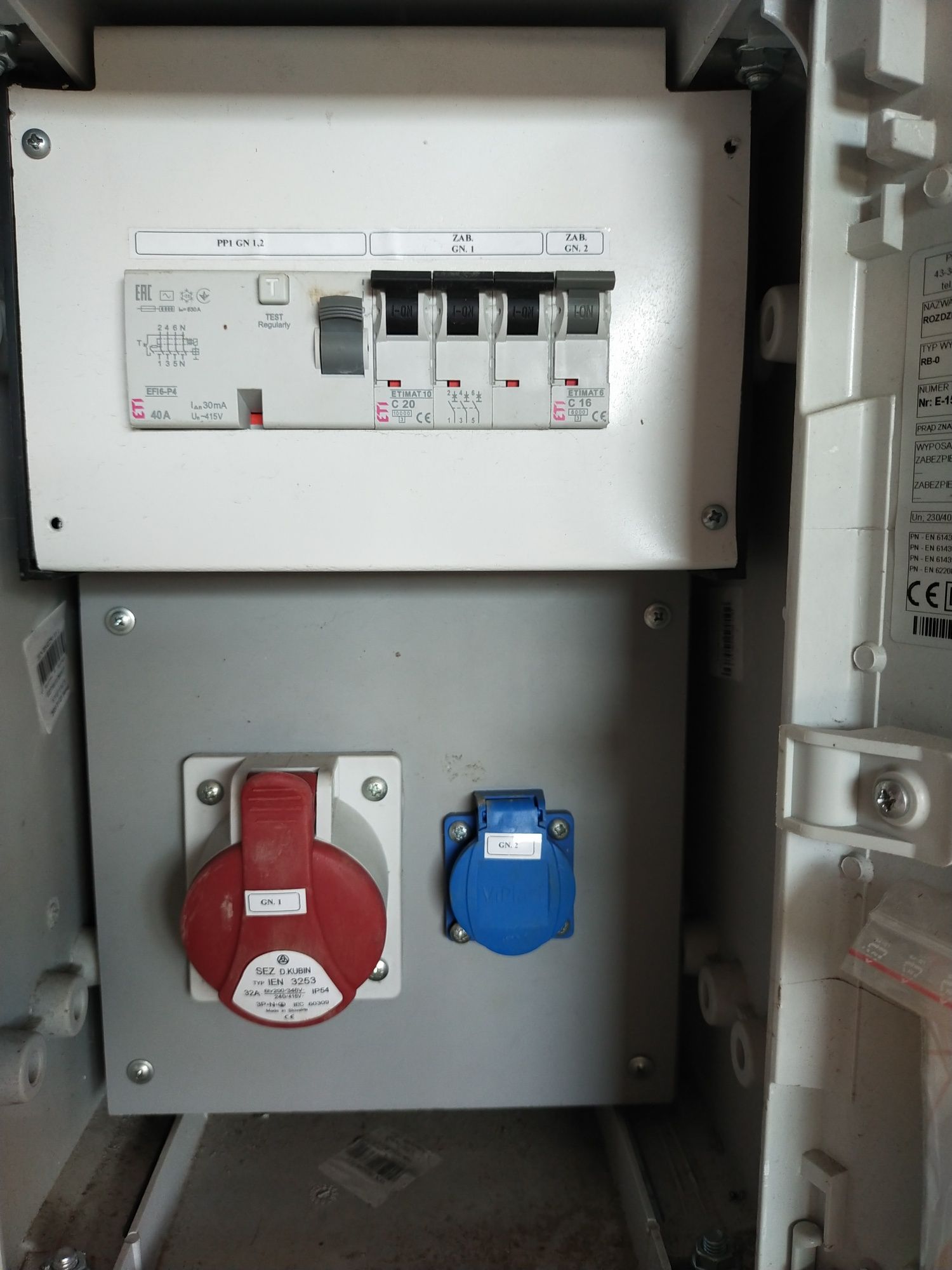 Skrzynka elektryczna tymczasowa ,rozdzielnica ,rbtka