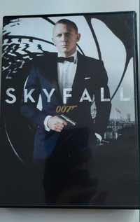 7 płyt Filmy dvd Skyfall Casino W-wa