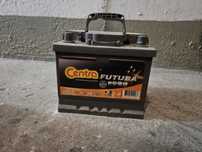 Stary akumulator Centra Futura CA472 12V 47Ah 450A