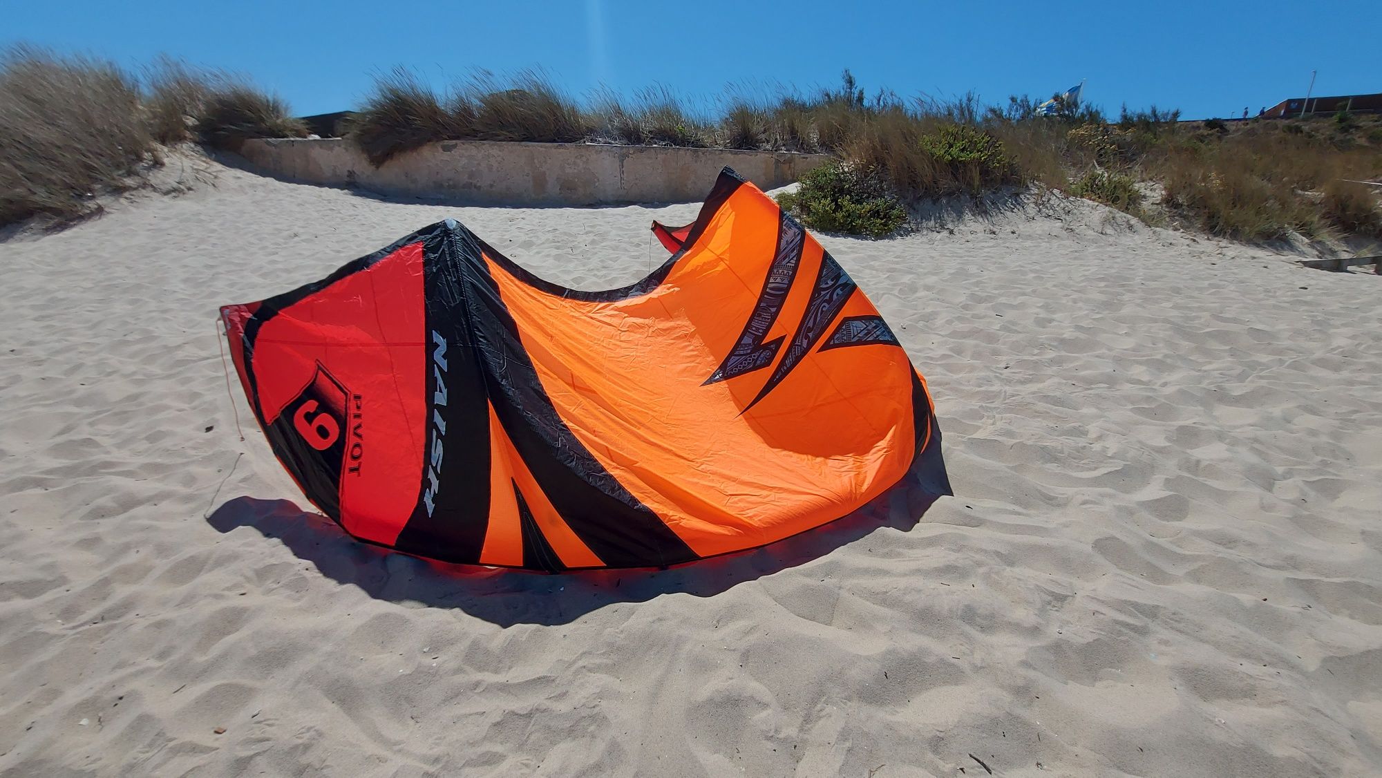 Kitesurf kite Naish pivot 2022 9M