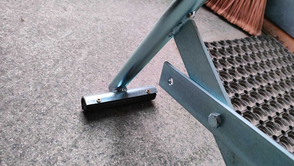 Chwytak do Krawężników obrzeży narzędzia brukarskie kostka brukowa