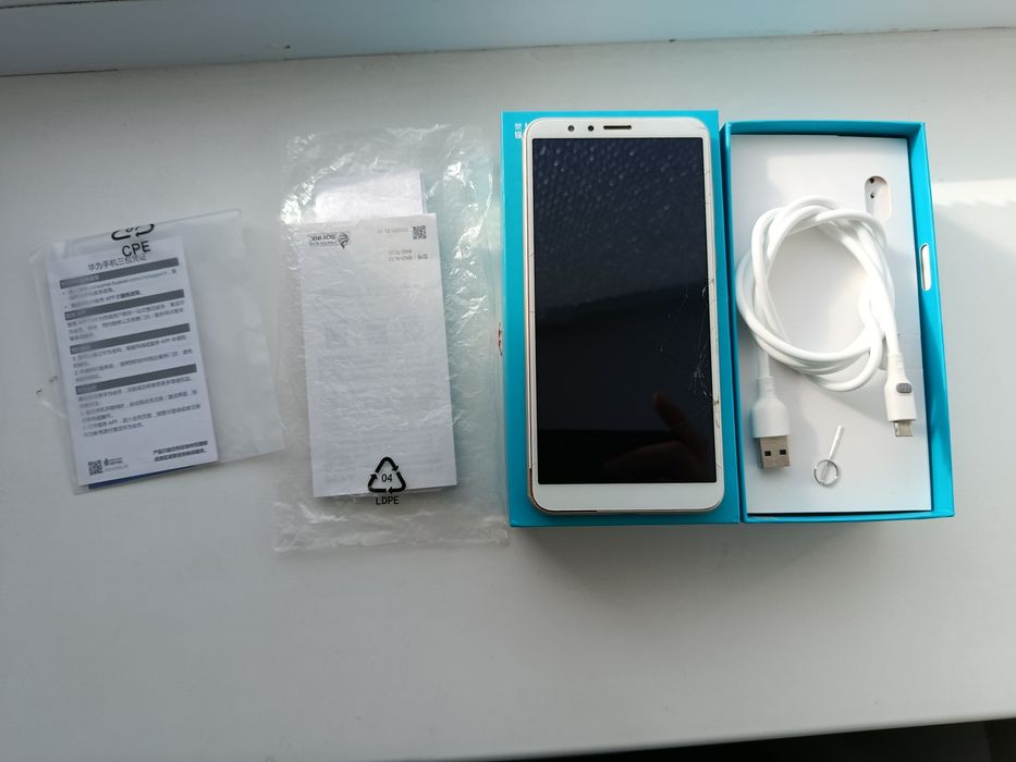 Honor 7x з оригінальним гарантійним талоном.