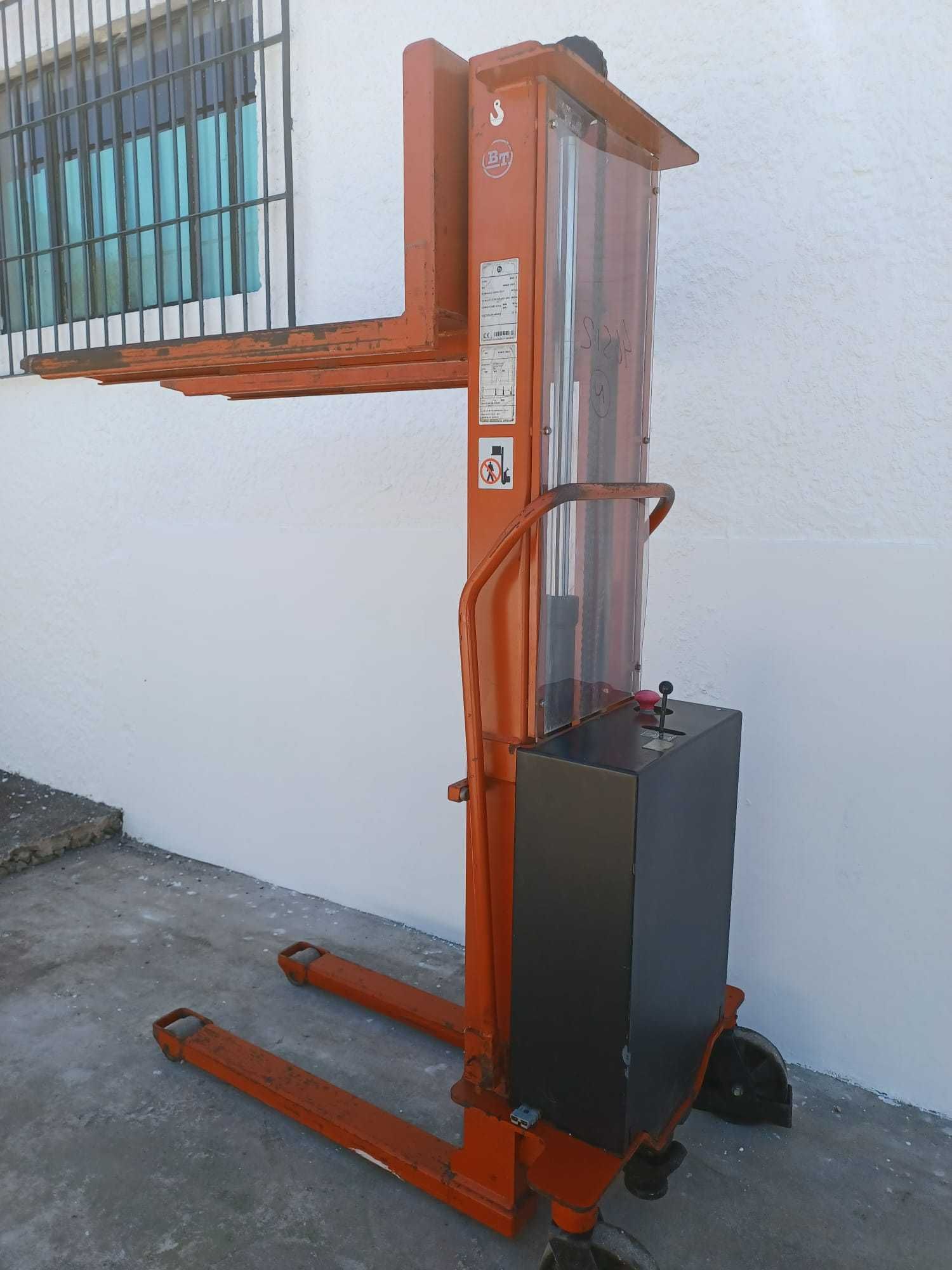 Stacker BT 5HL080