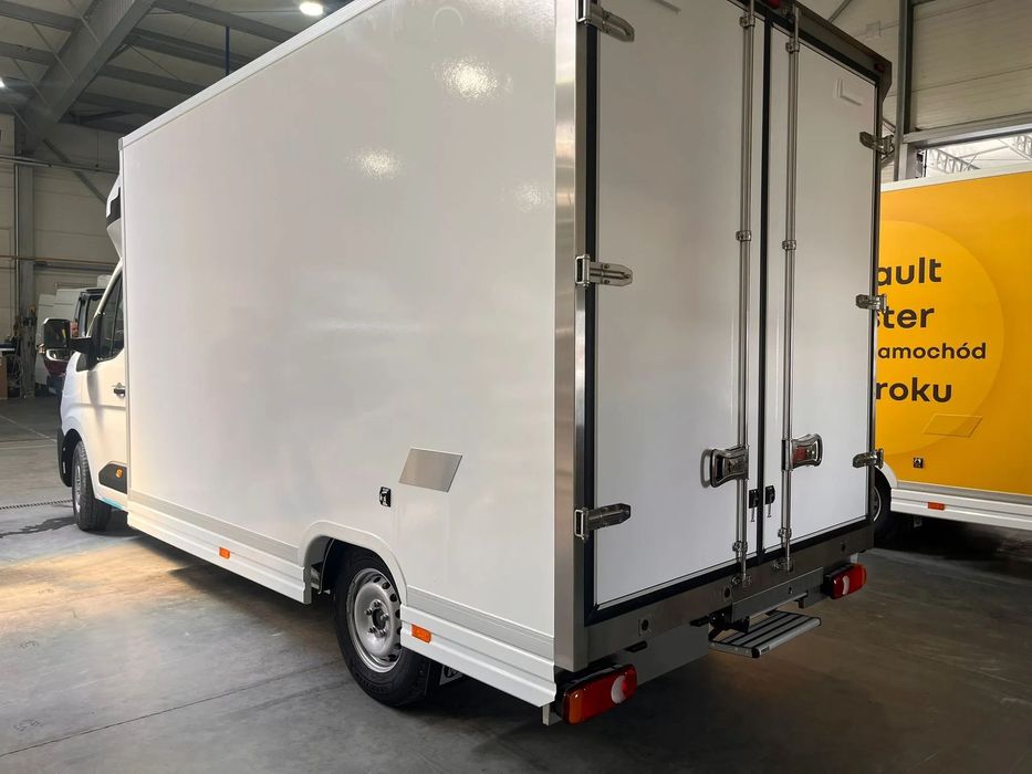Renault Nowy Master  Nowy Master Duża Platforma Podwozie Oferta Flotowa >5 7,4l/100km