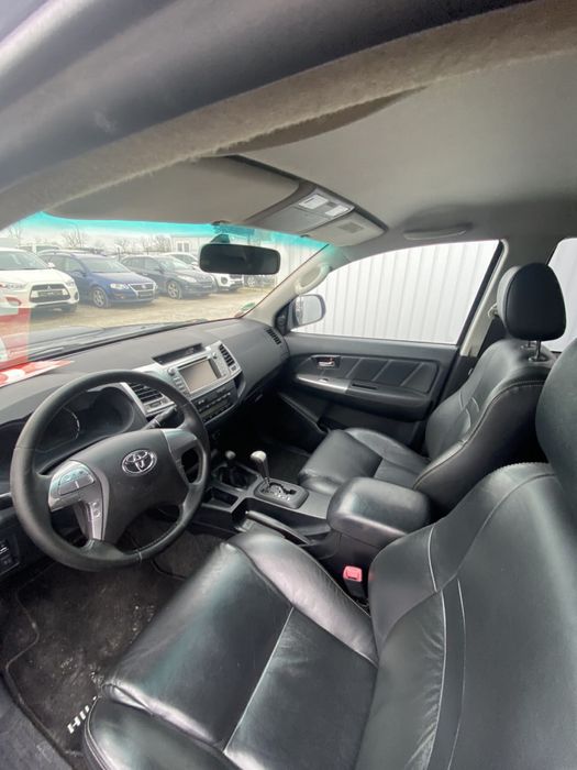 Toyota Hilux Double Cab Life 4x4