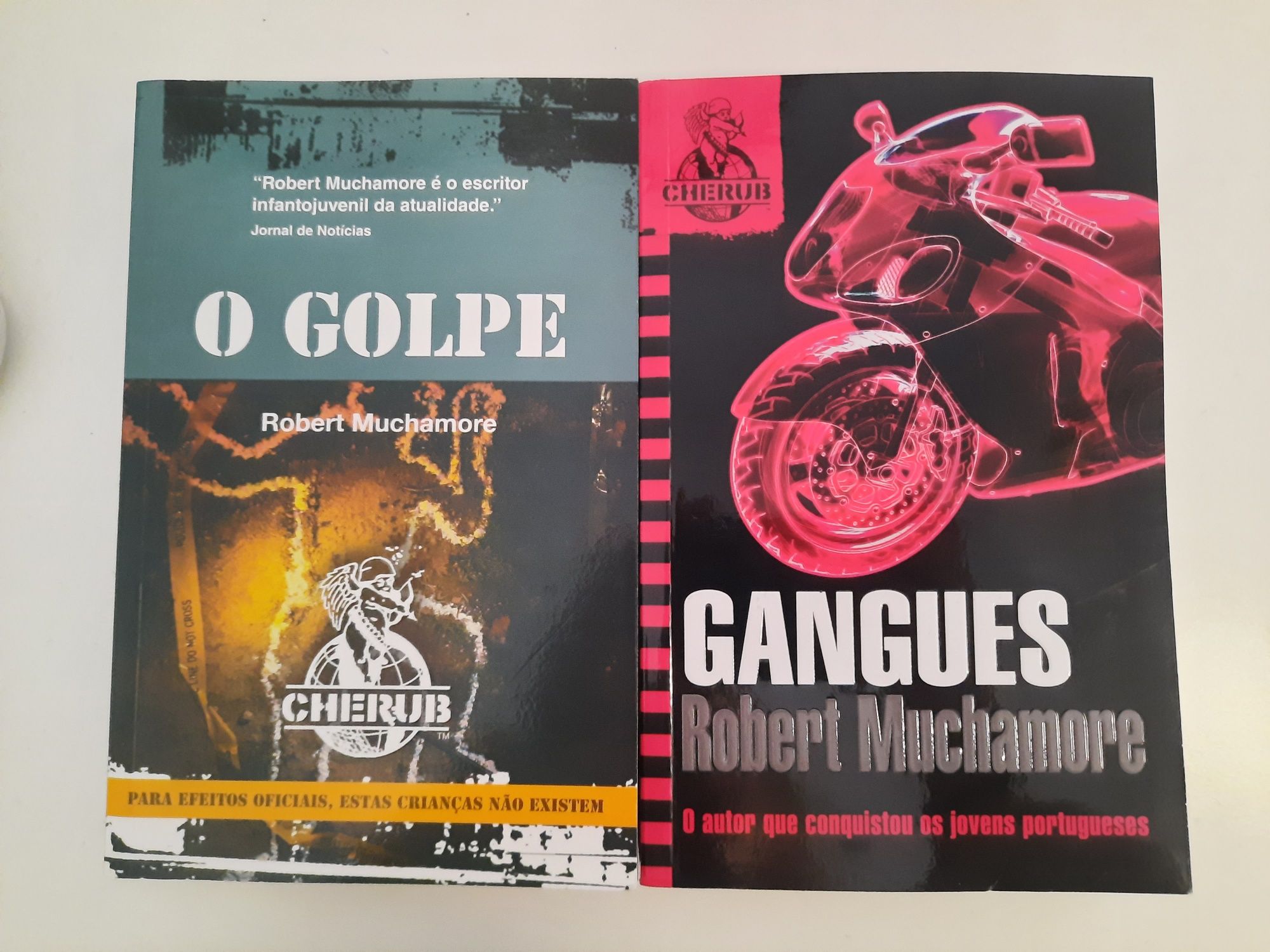 Livros Robert Muchamore