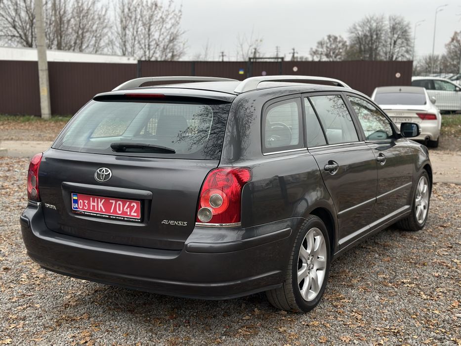 Продам Toyota Avensis 2006