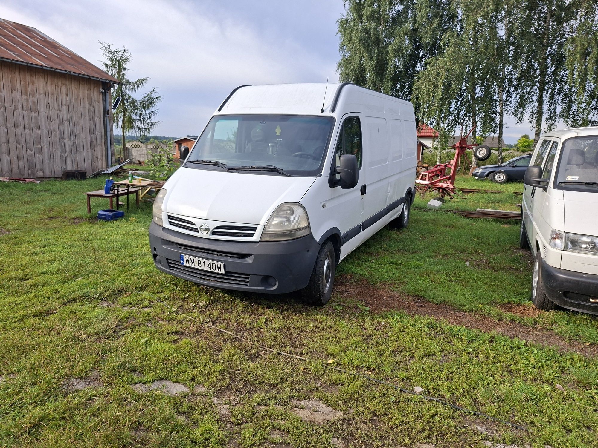Sprzedam nissana 2.5 dci sprawny