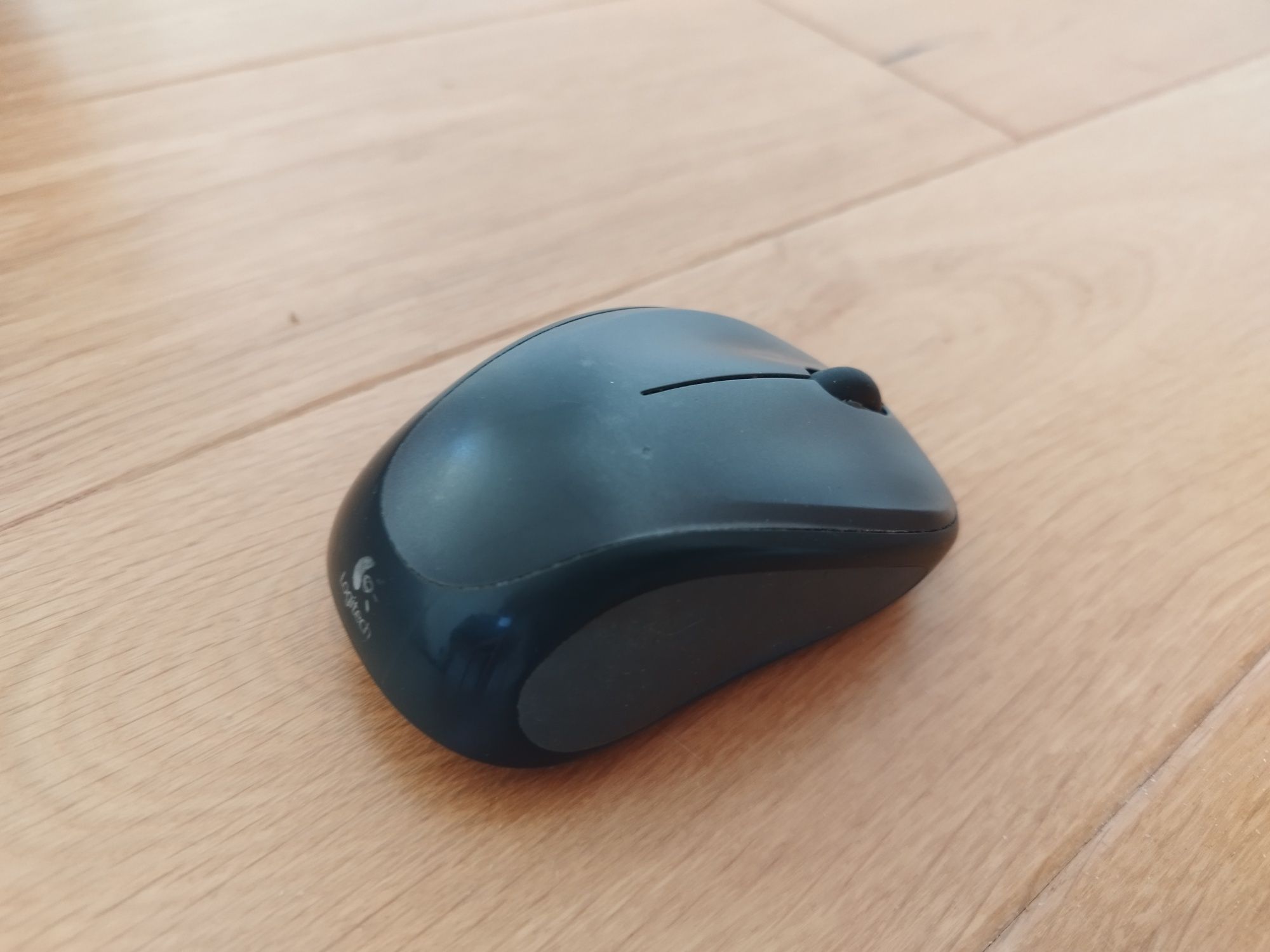 Mysz Logitech M235