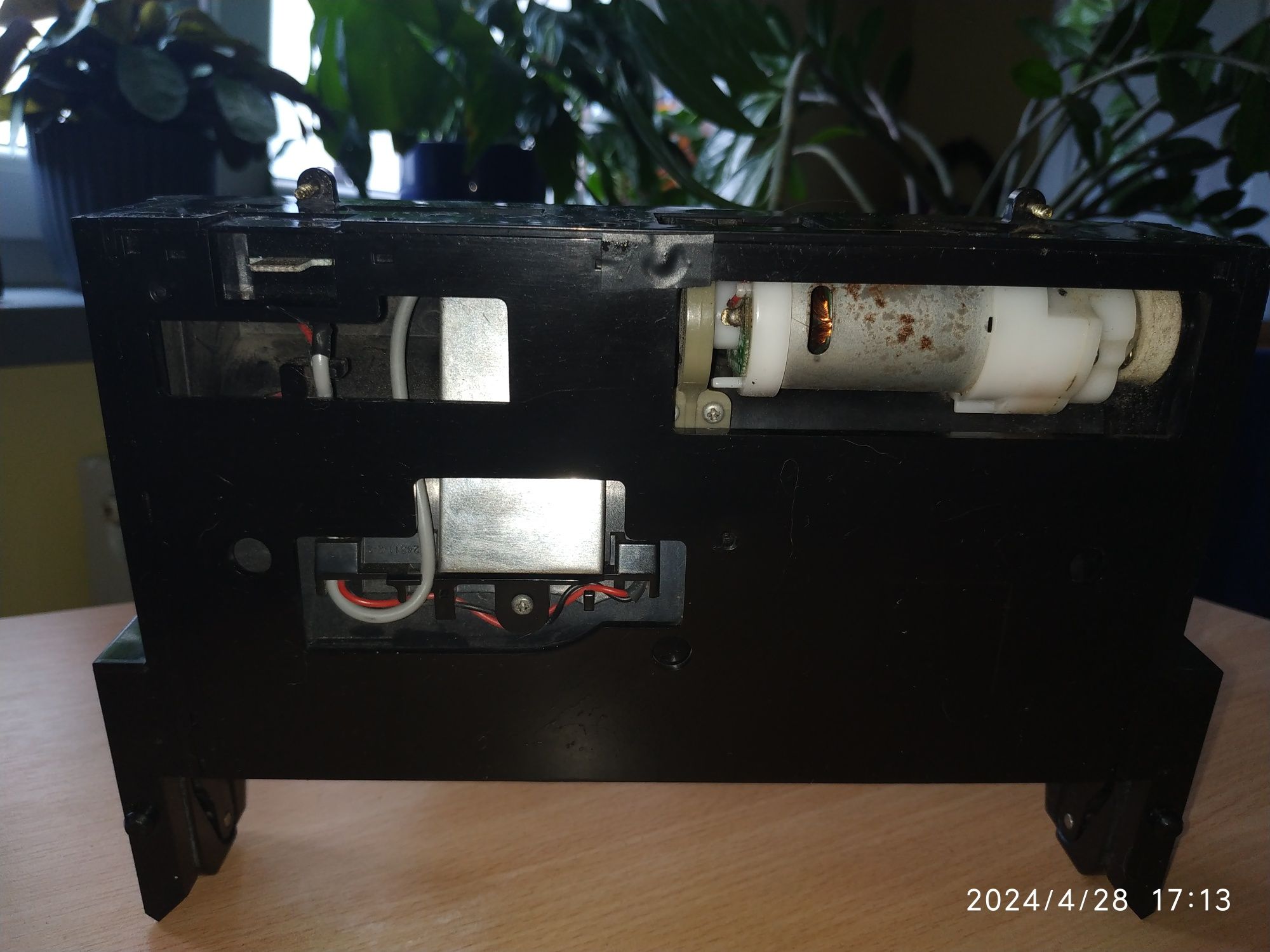 Moduł szczotki głównej Roomba 564