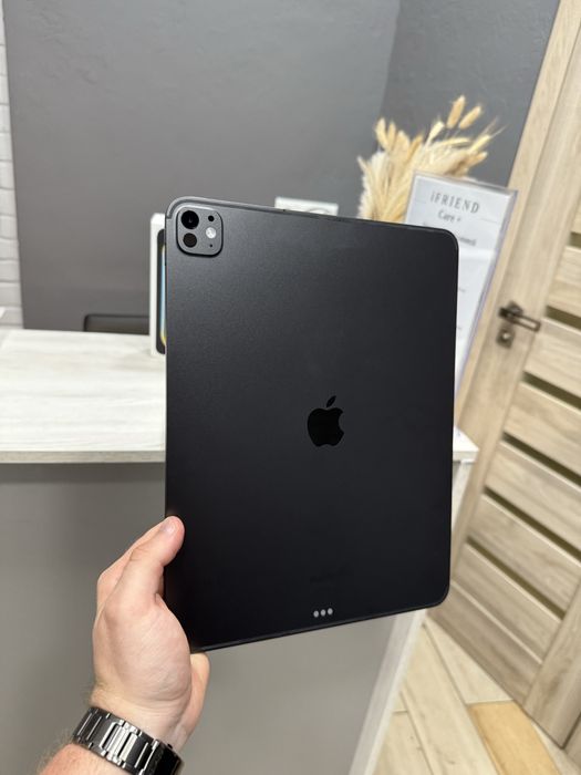 iPad Pro 13” 256gb Black M4 . Wi-Fi + LTE (підтримка сім)