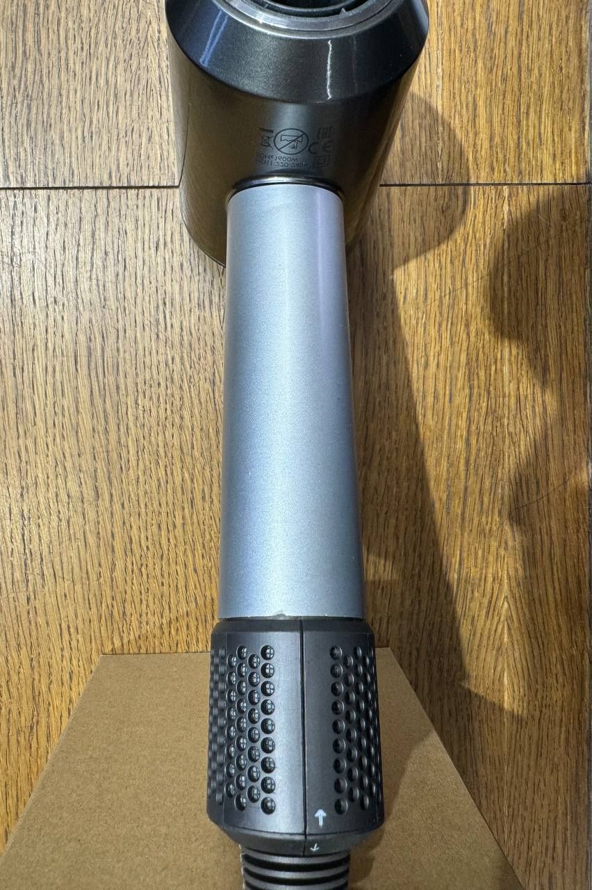 Б/У Фен Dyson HD11 Supersonic Professional Edition