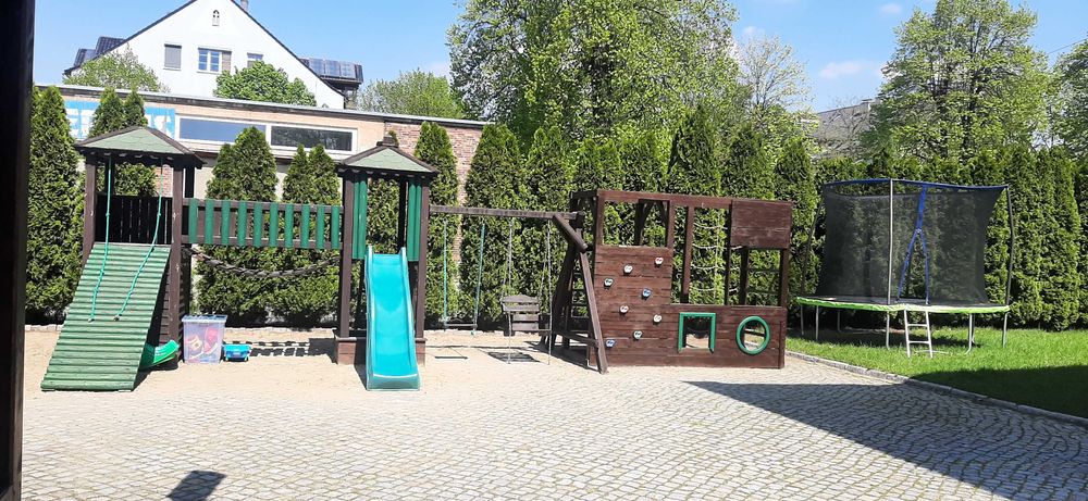 Pokoje do wynajecia , noclegi , kwatery pracownicze - Nysa