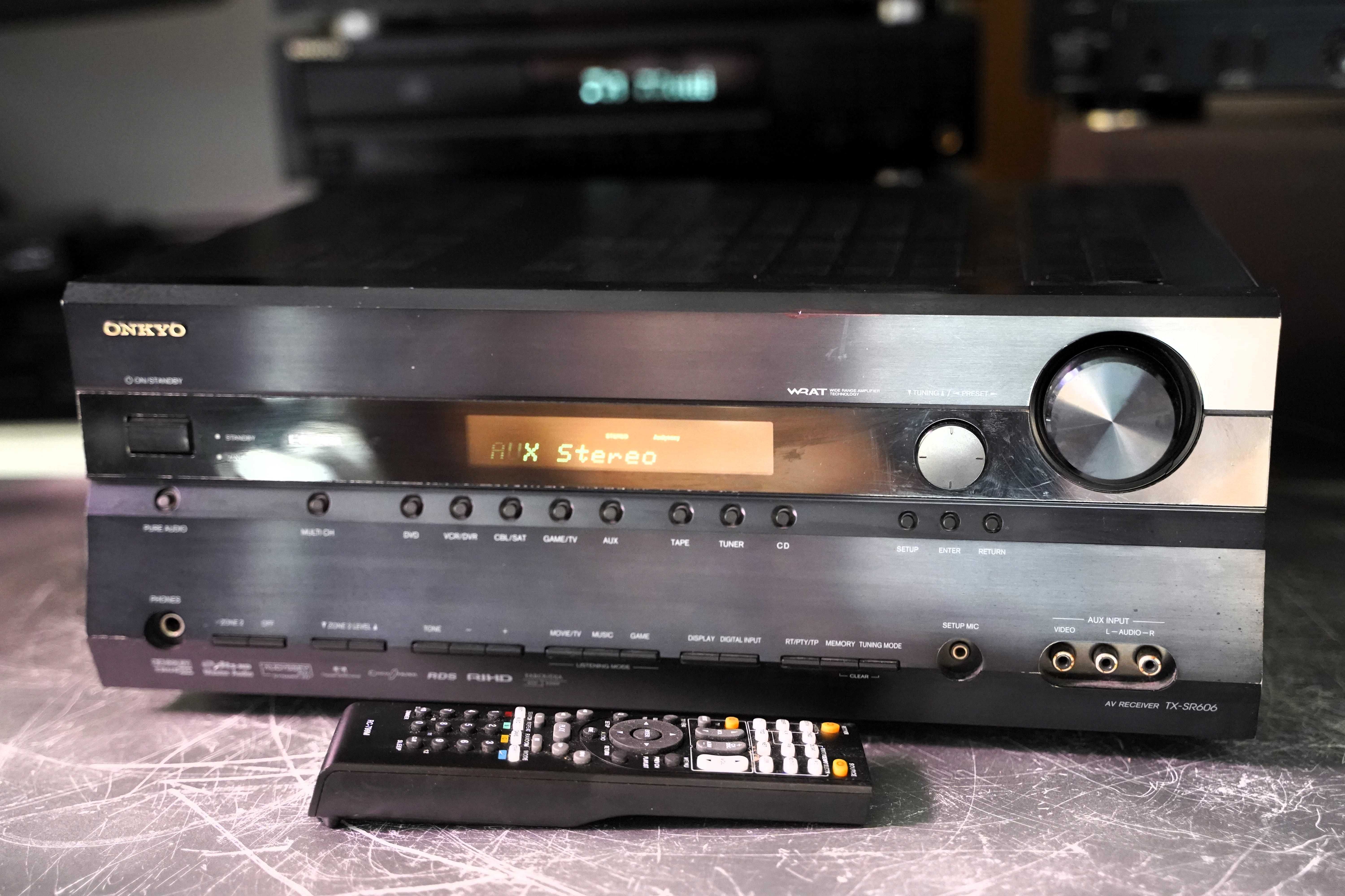 Amplituner kina domowego ONKYO  japoński-moc 5x90W