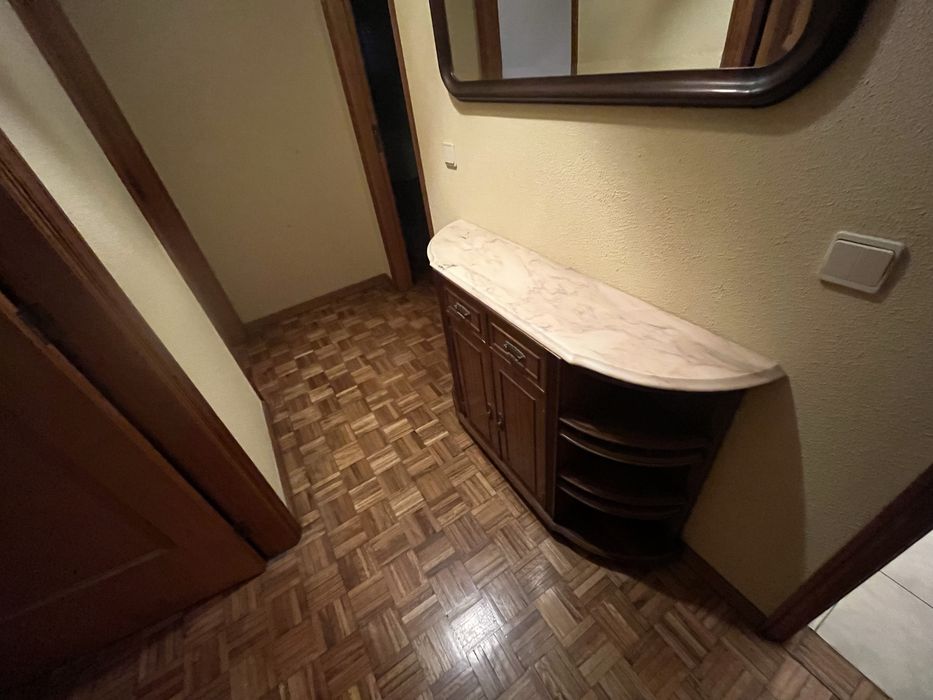 Vendo movel de entrada com espelho