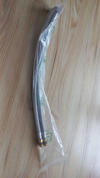 Wężyk do baterii 1/2'' dł. koniec M10x1 35cm 2szt - sprzedam Kielce