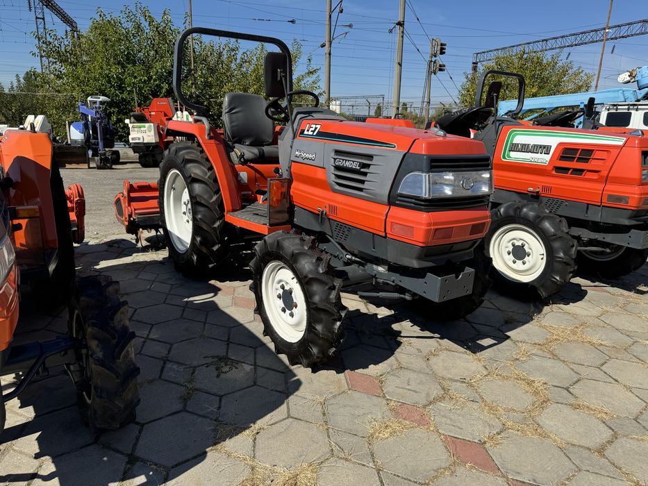 Kubota L27 мини-трактор из японии